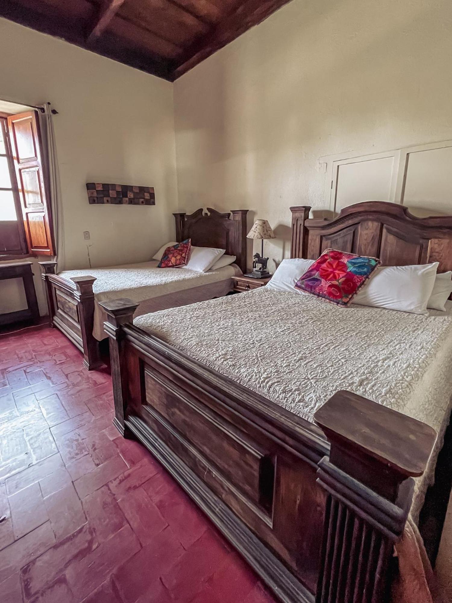Hostal Antigüeño Antigua Exterior foto