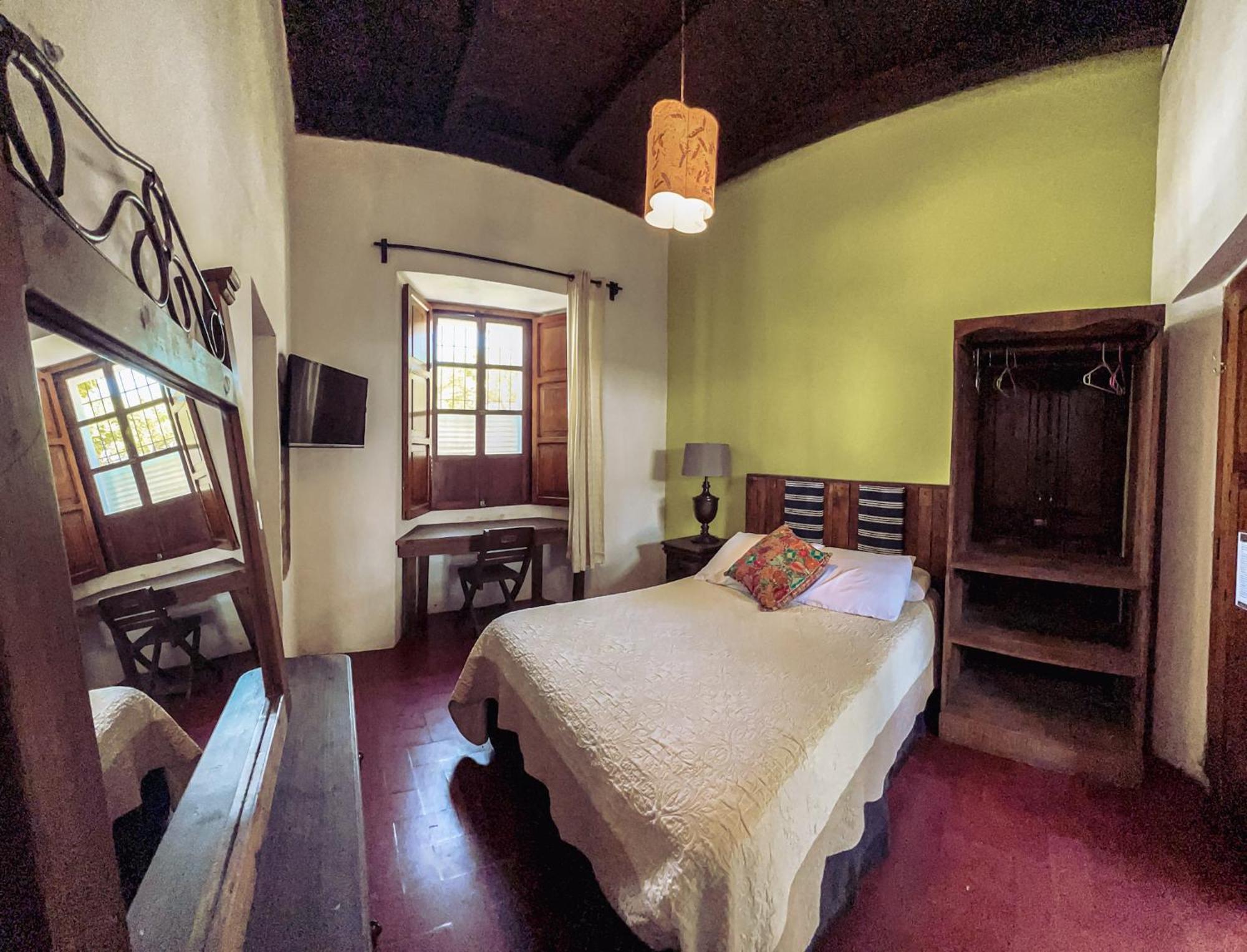 Hostal Antigüeño Antigua Exterior foto